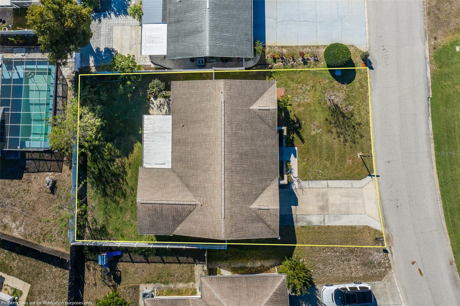 Image 37 of 40 For 10328 Holly Drive