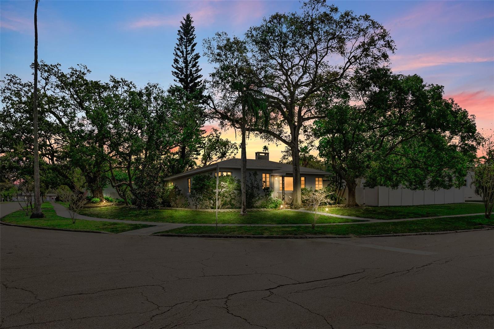 Details for 325 Orangeview Avenue, CLEARWATER, FL 33755