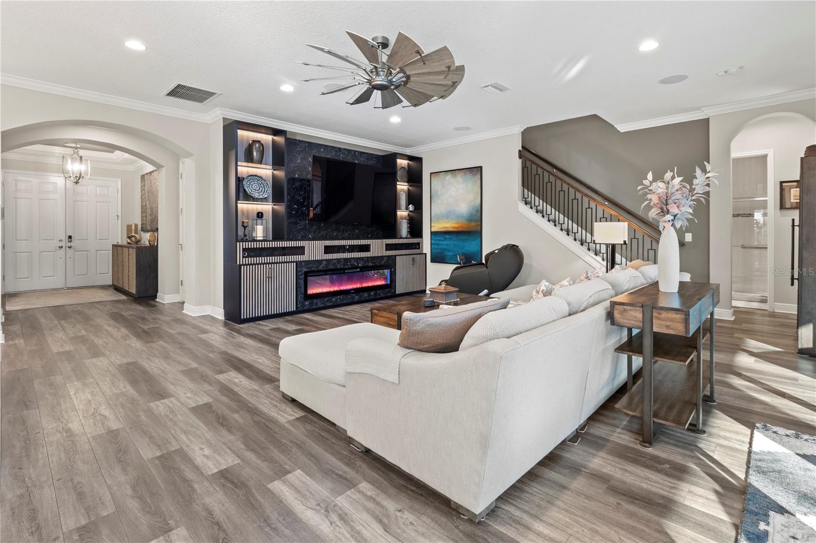 Image 22 of 60 For 4580 Shoreleaf Loop