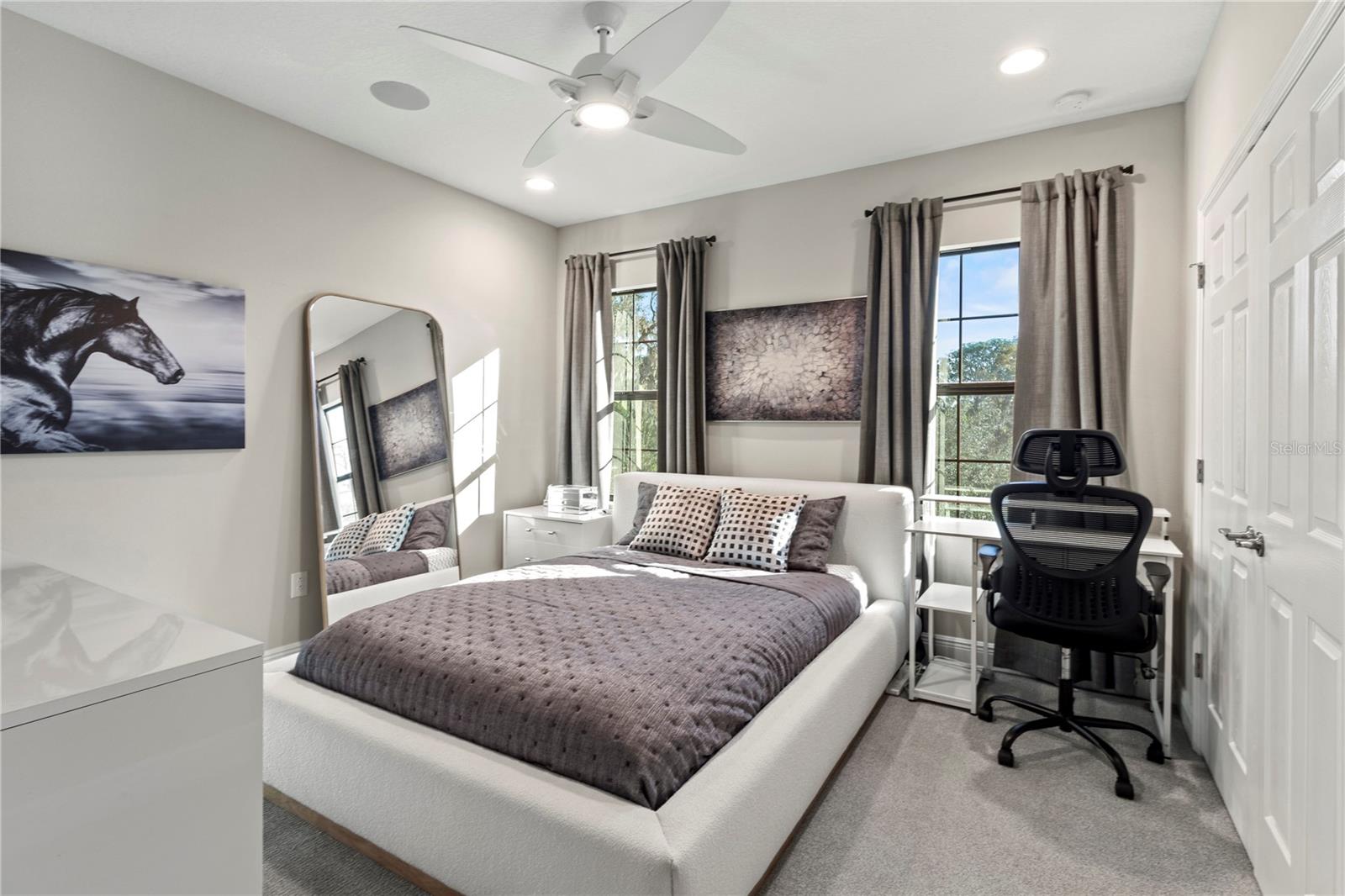 Image 35 of 60 For 4580 Shoreleaf Loop