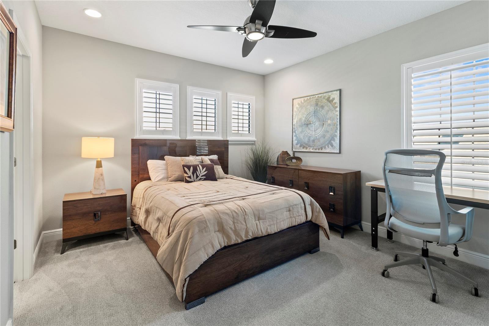 Image 39 of 60 For 4580 Shoreleaf Loop