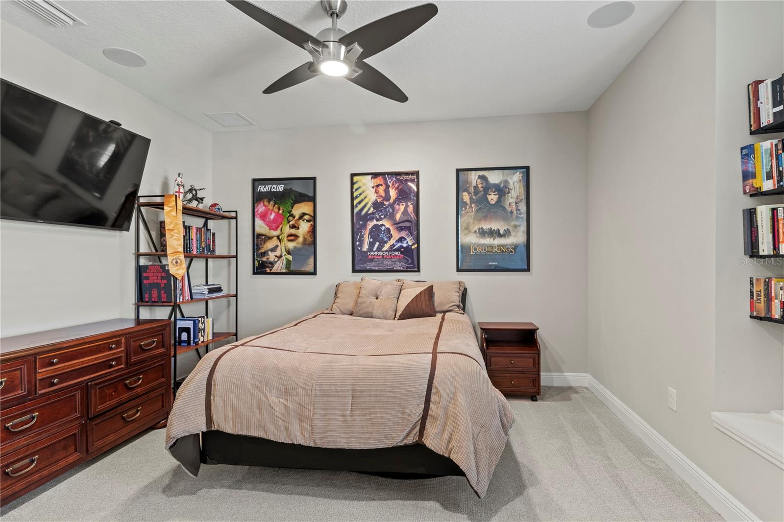 Image 44 of 60 For 4580 Shoreleaf Loop