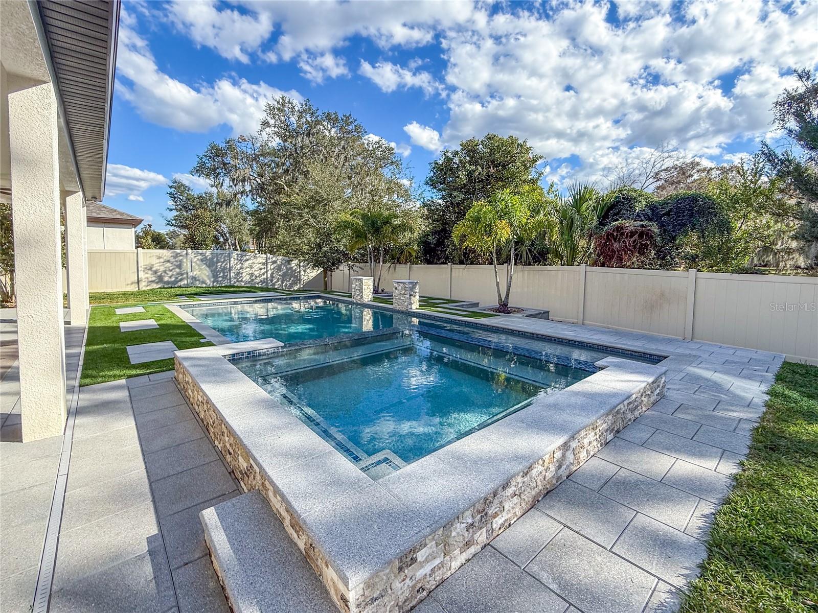 Image 54 of 60 For 4580 Shoreleaf Loop