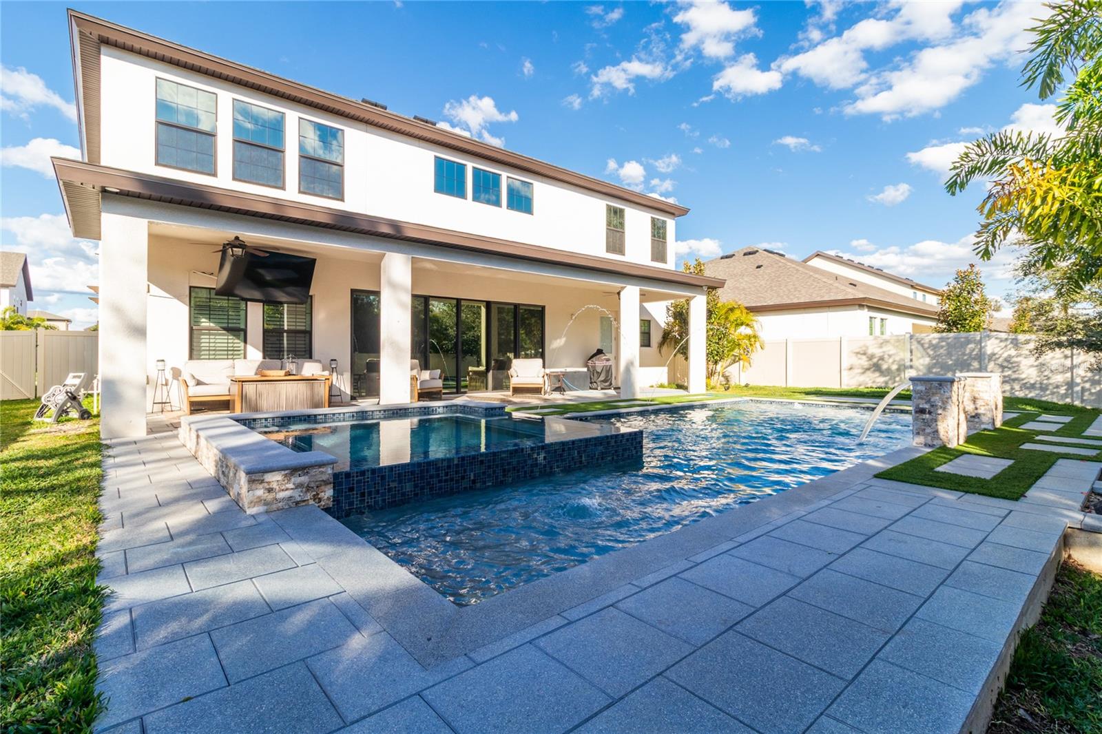 Image 58 of 60 For 4580 Shoreleaf Loop