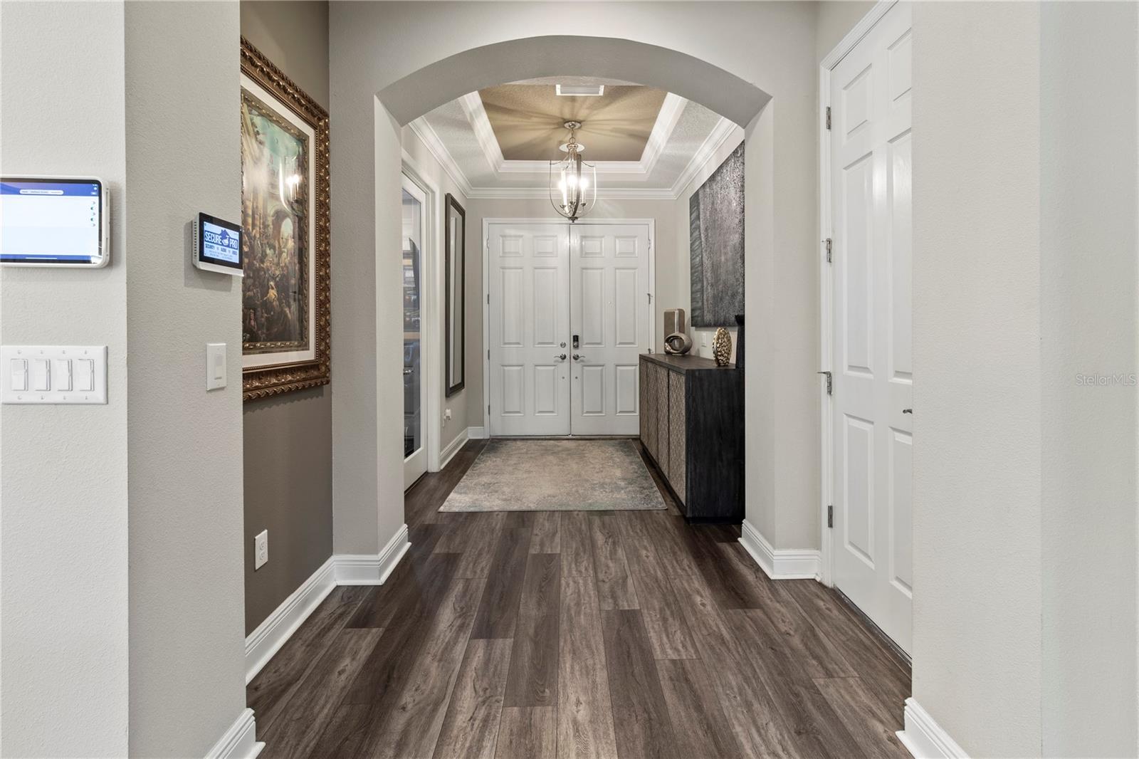 Image 6 of 60 For 4580 Shoreleaf Loop