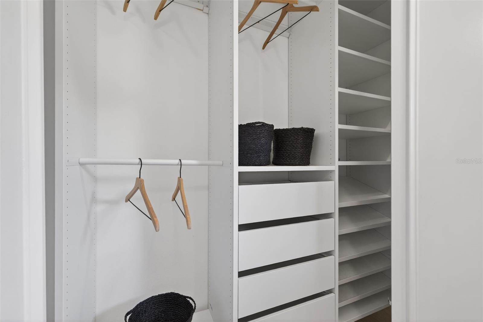 Image 25 of 54 For 101 27th Avenue N