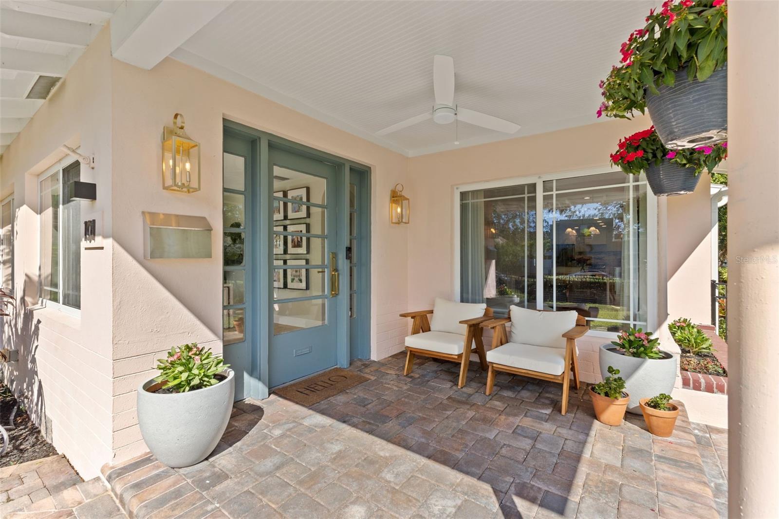 Image 3 of 54 For 101 27th Avenue N