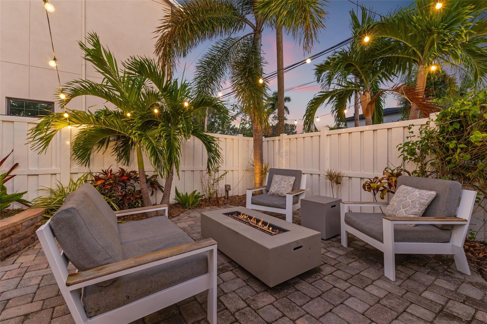 Image 37 of 54 For 101 27th Avenue N