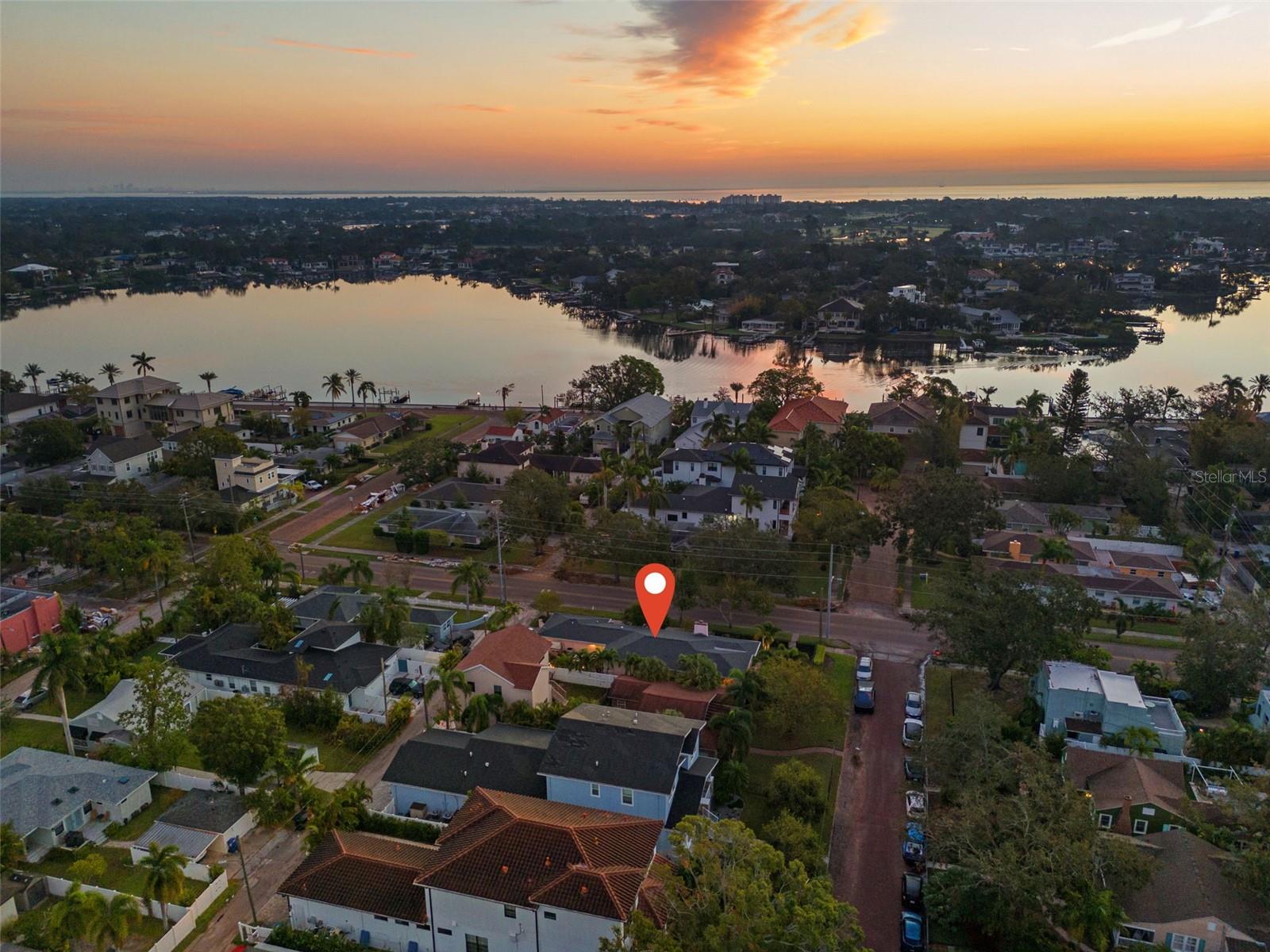 Image 41 of 54 For 101 27th Avenue N