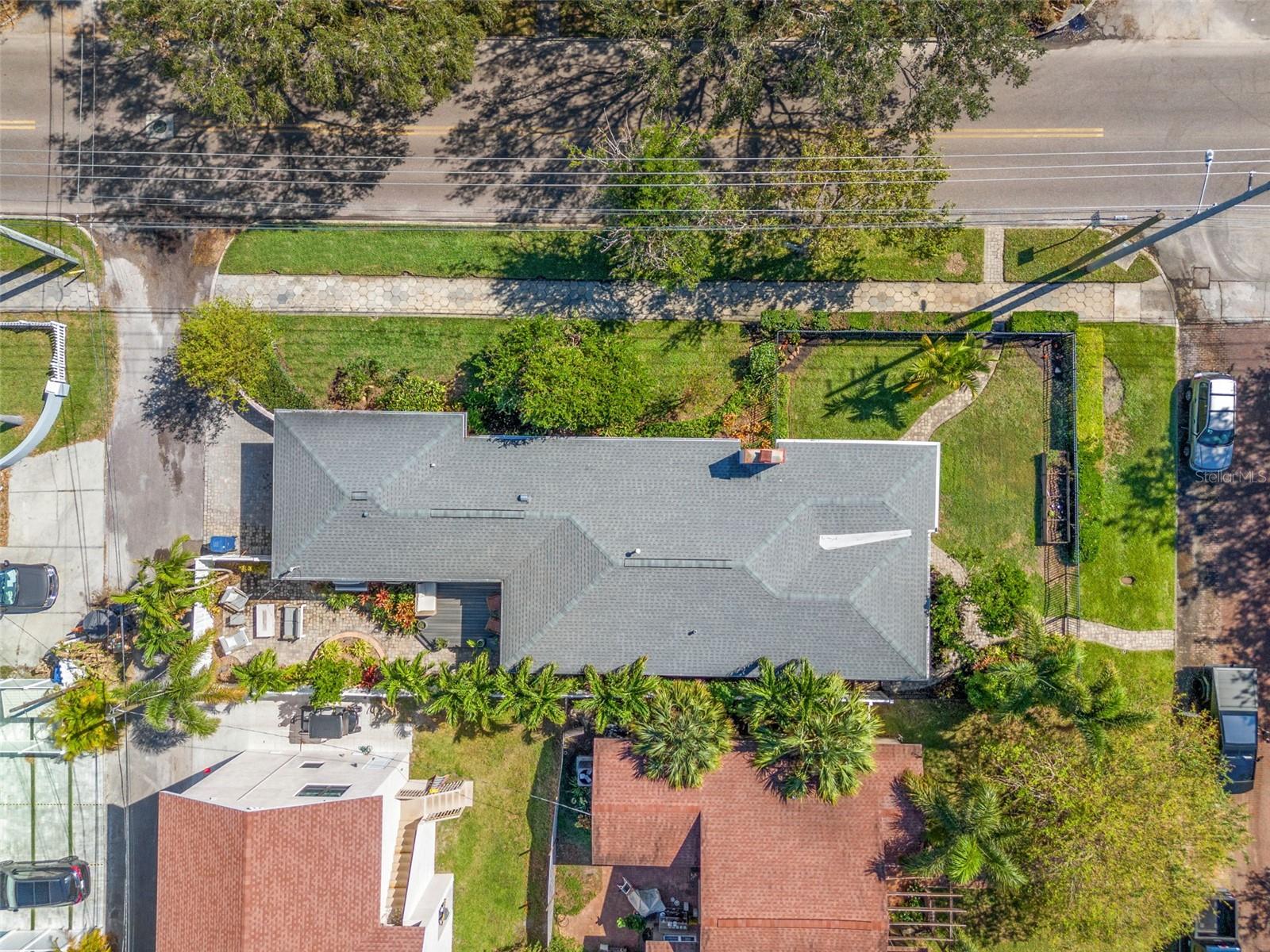 Image 50 of 54 For 101 27th Avenue N