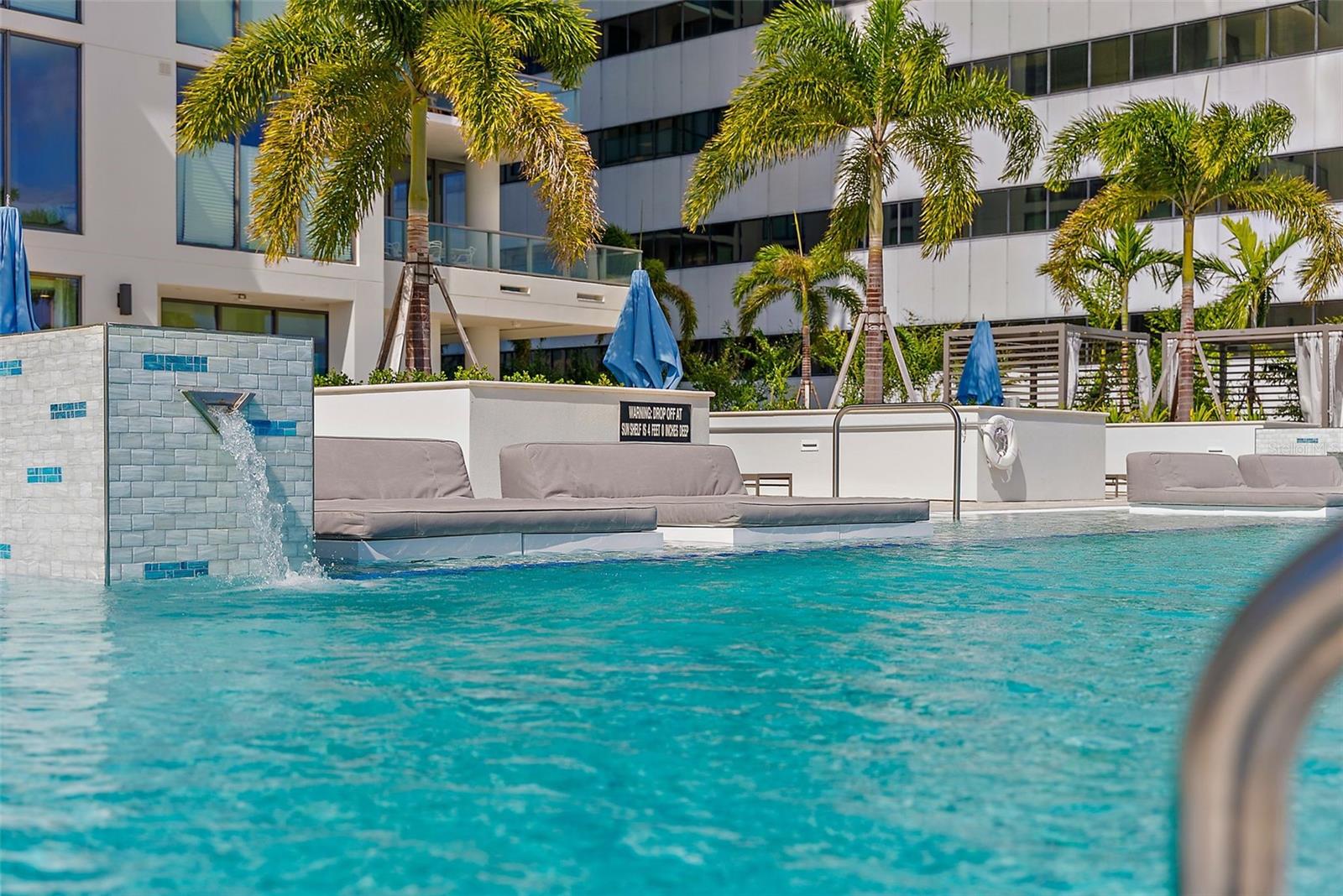 Image 14 of 65 For 301 1st Street S 807