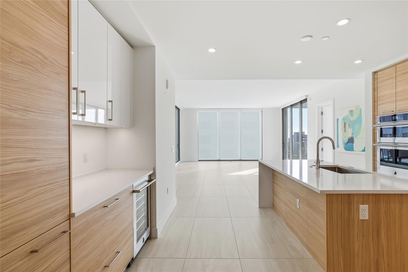 Image 18 of 65 For 301 1st Street S 807