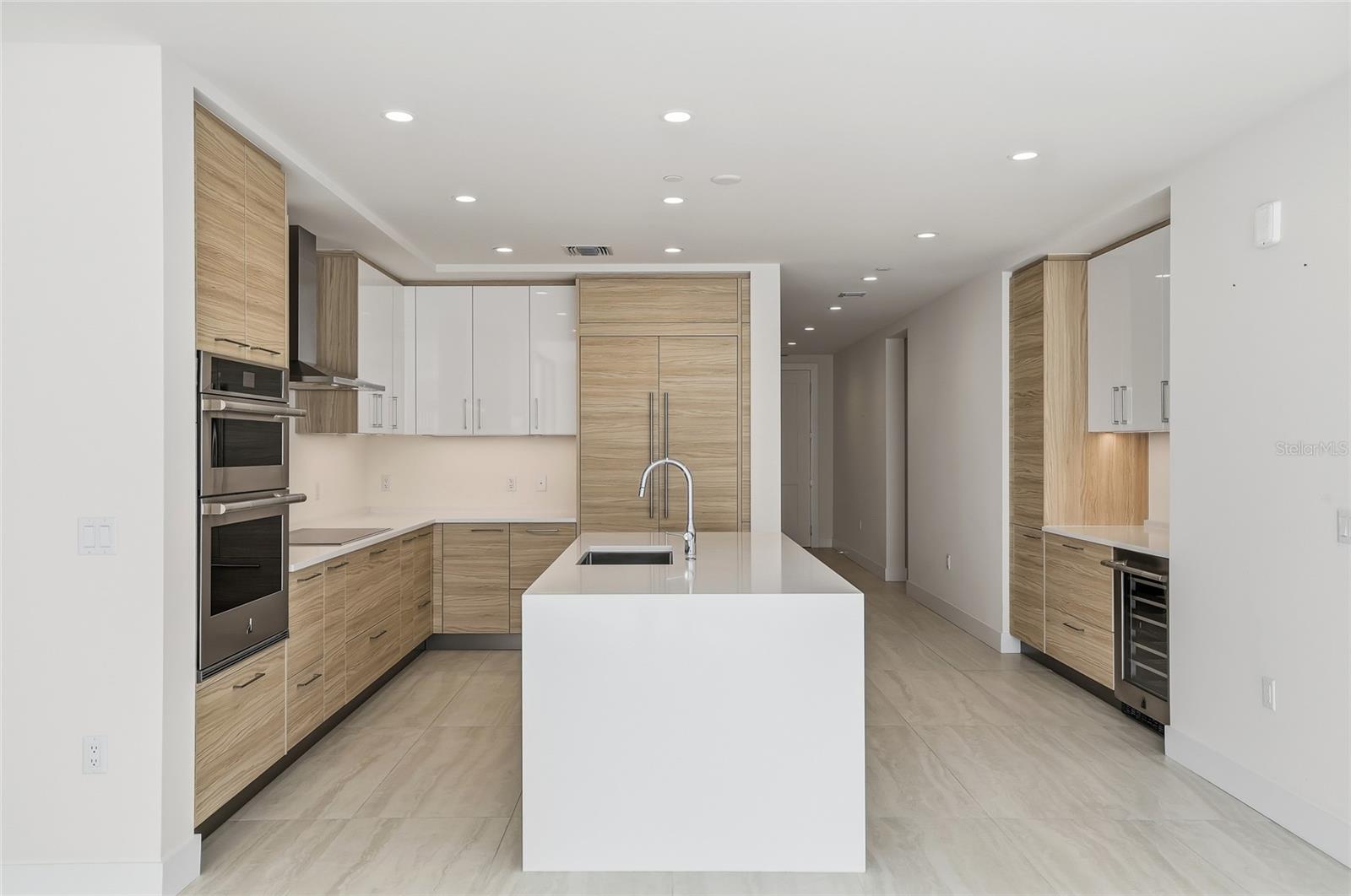 Image 35 of 65 For 301 1st Street S 807