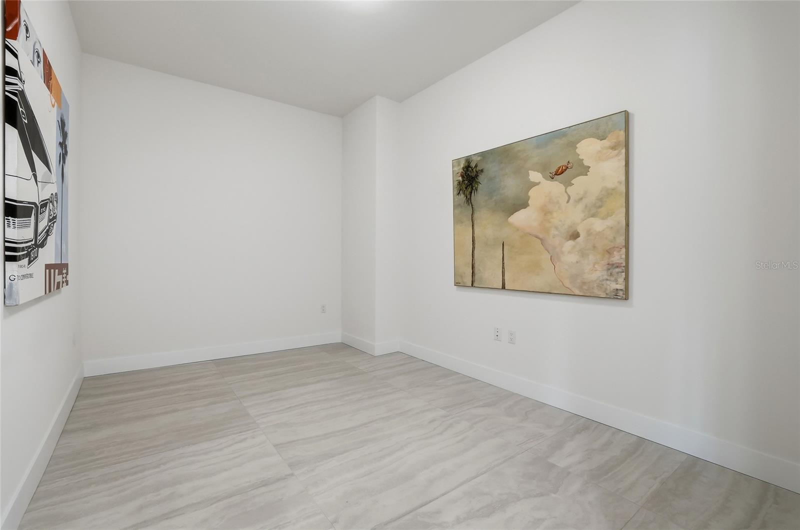 Image 36 of 65 For 301 1st Street S 807