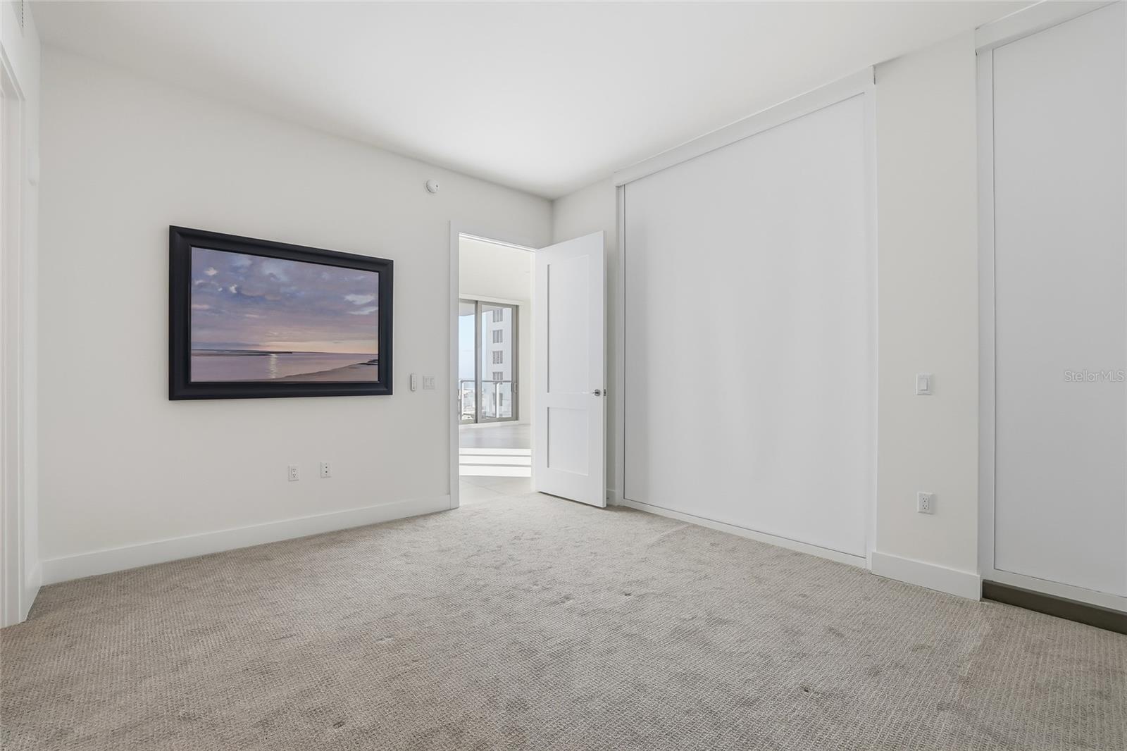 Image 42 of 65 For 301 1st Street S 807