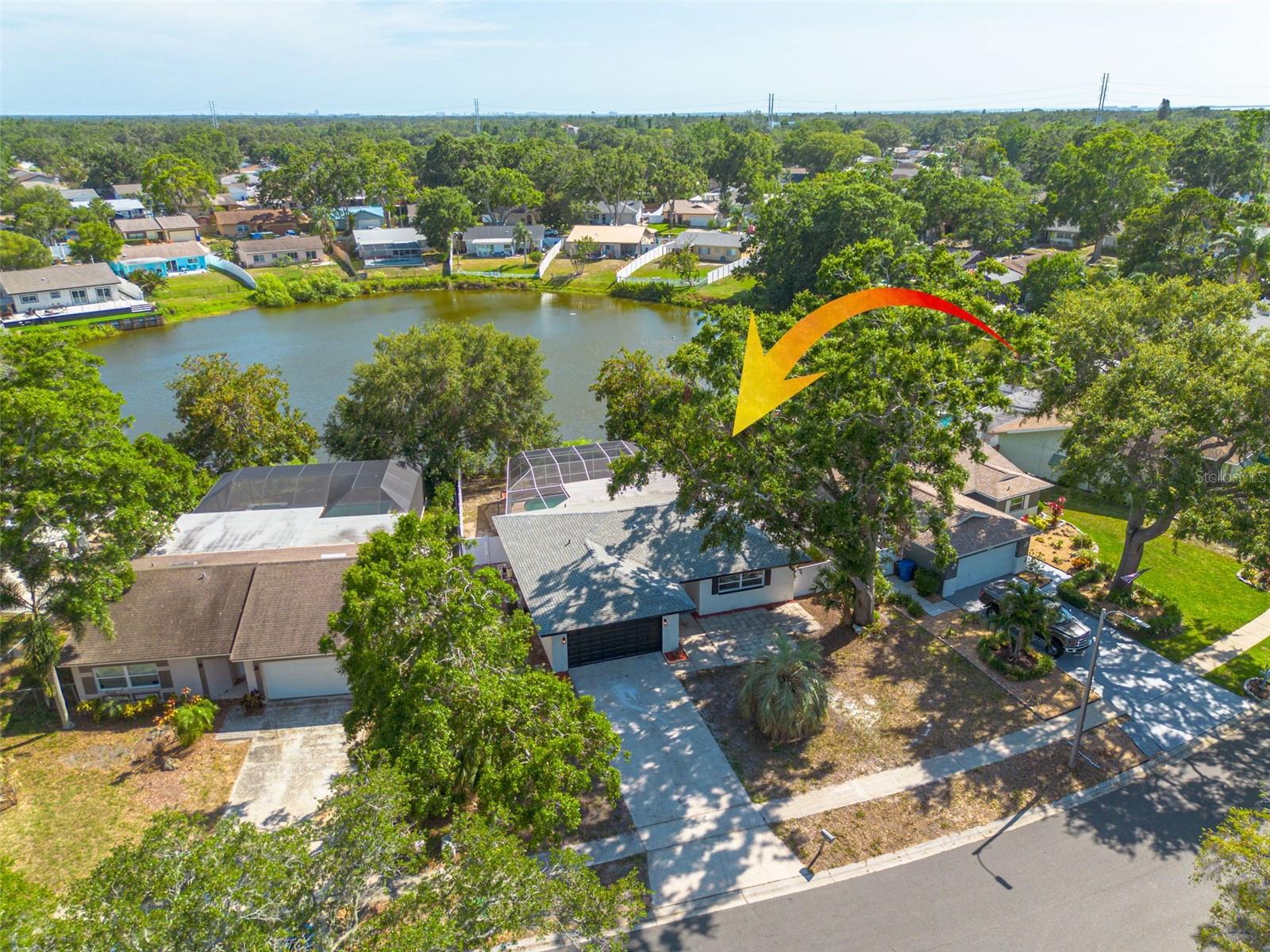 Image 32 of 33 For 2436 Beacon Groves Boulevard