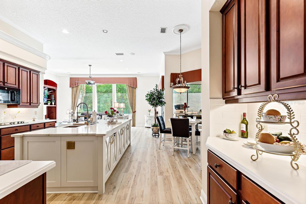 Image 26 of 100 For 7843 Mount Ranier Drive