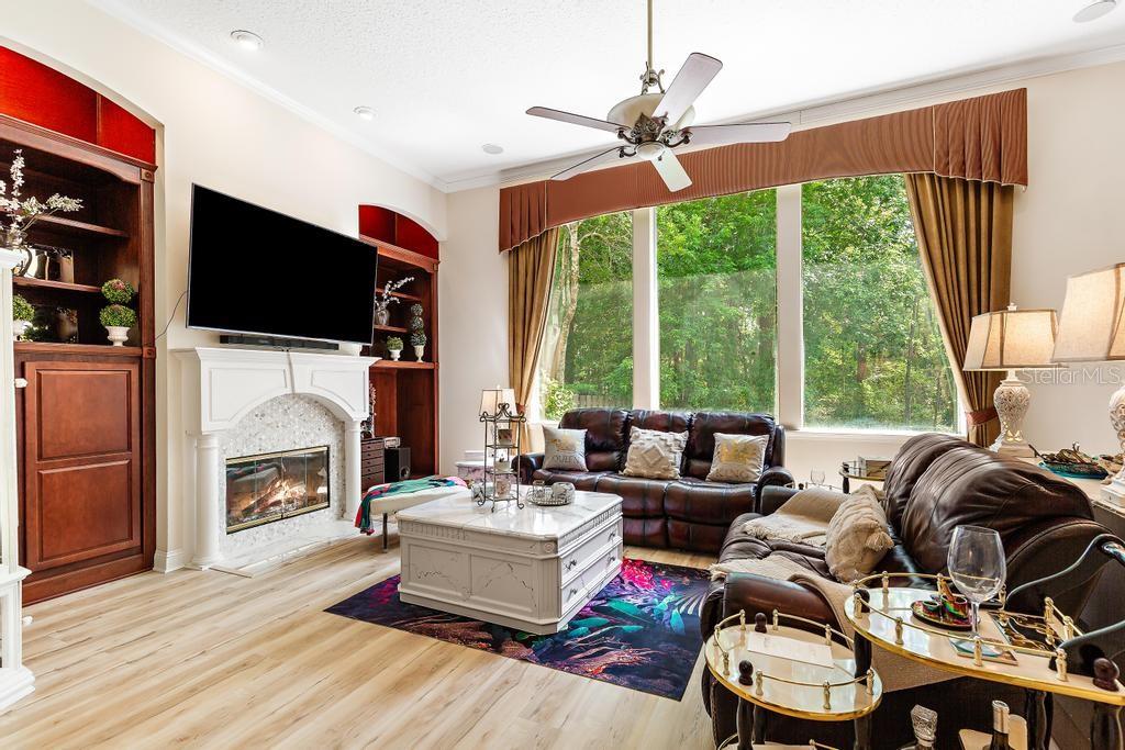 Image 39 of 100 For 7843 Mount Ranier Drive