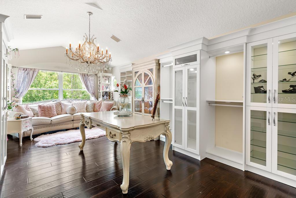 Image 72 of 100 For 7843 Mount Ranier Drive