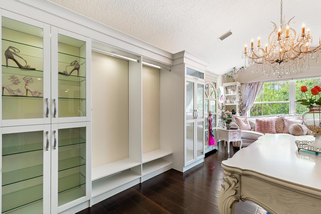 Image 75 of 100 For 7843 Mount Ranier Drive