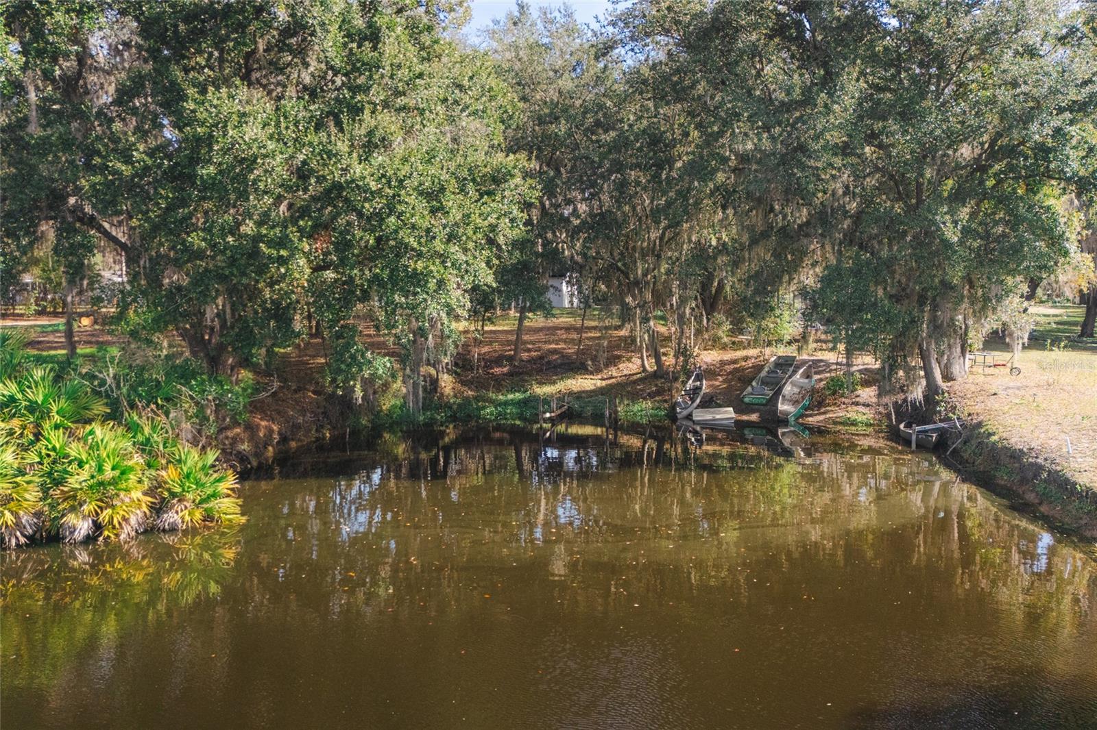 Image 30 of 39 For 8807 Overlook Drive