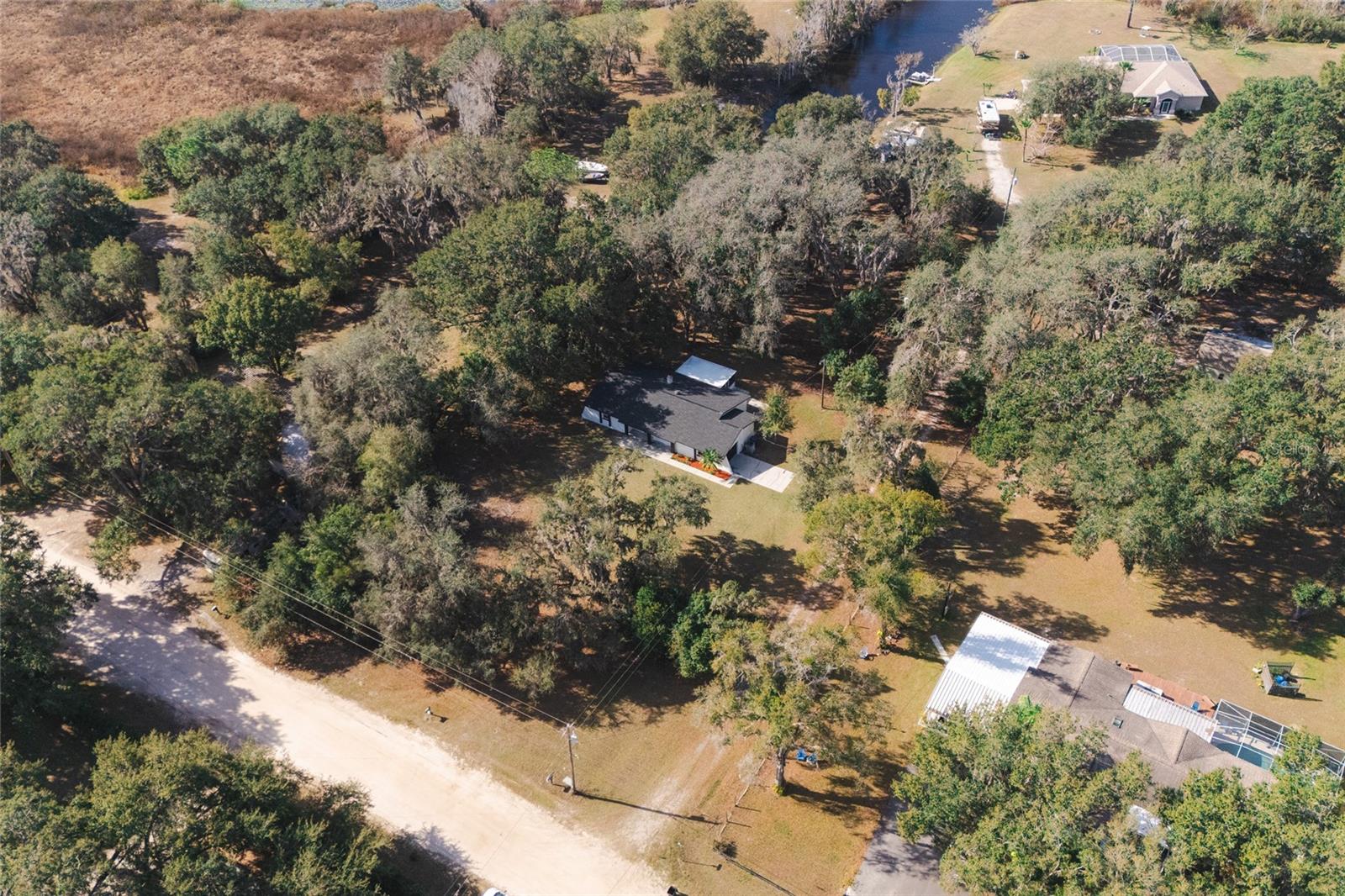 Image 34 of 39 For 8807 Overlook Drive