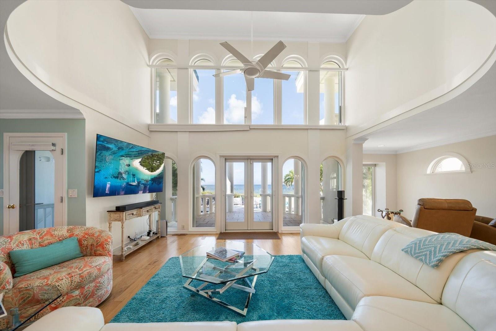 Image 10 of 73 For 15564 Gulf Boulevard