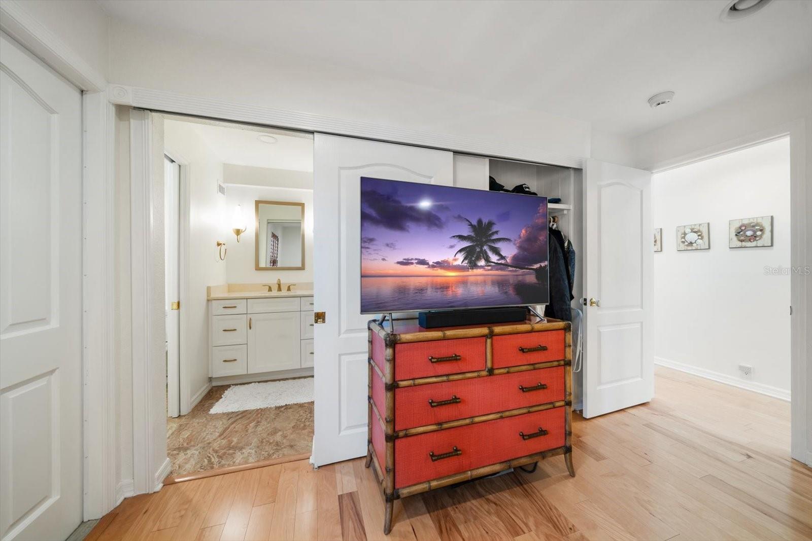 Image 44 of 73 For 15564 Gulf Boulevard