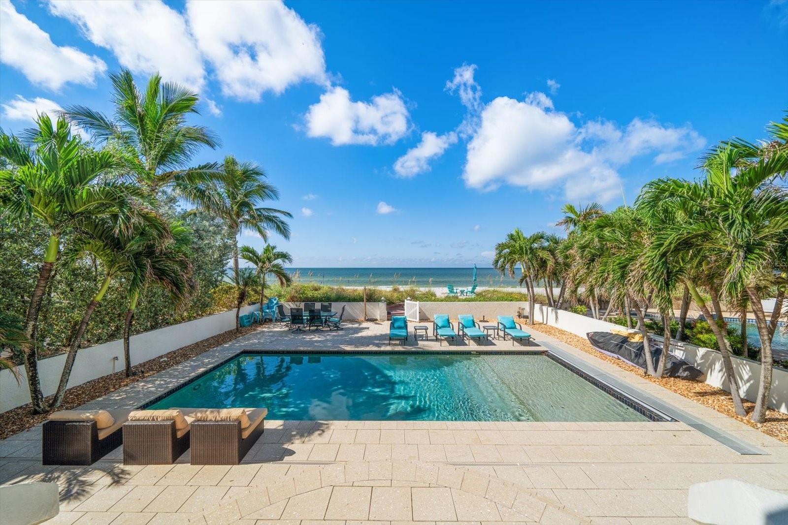 Image 54 of 73 For 15564 Gulf Boulevard