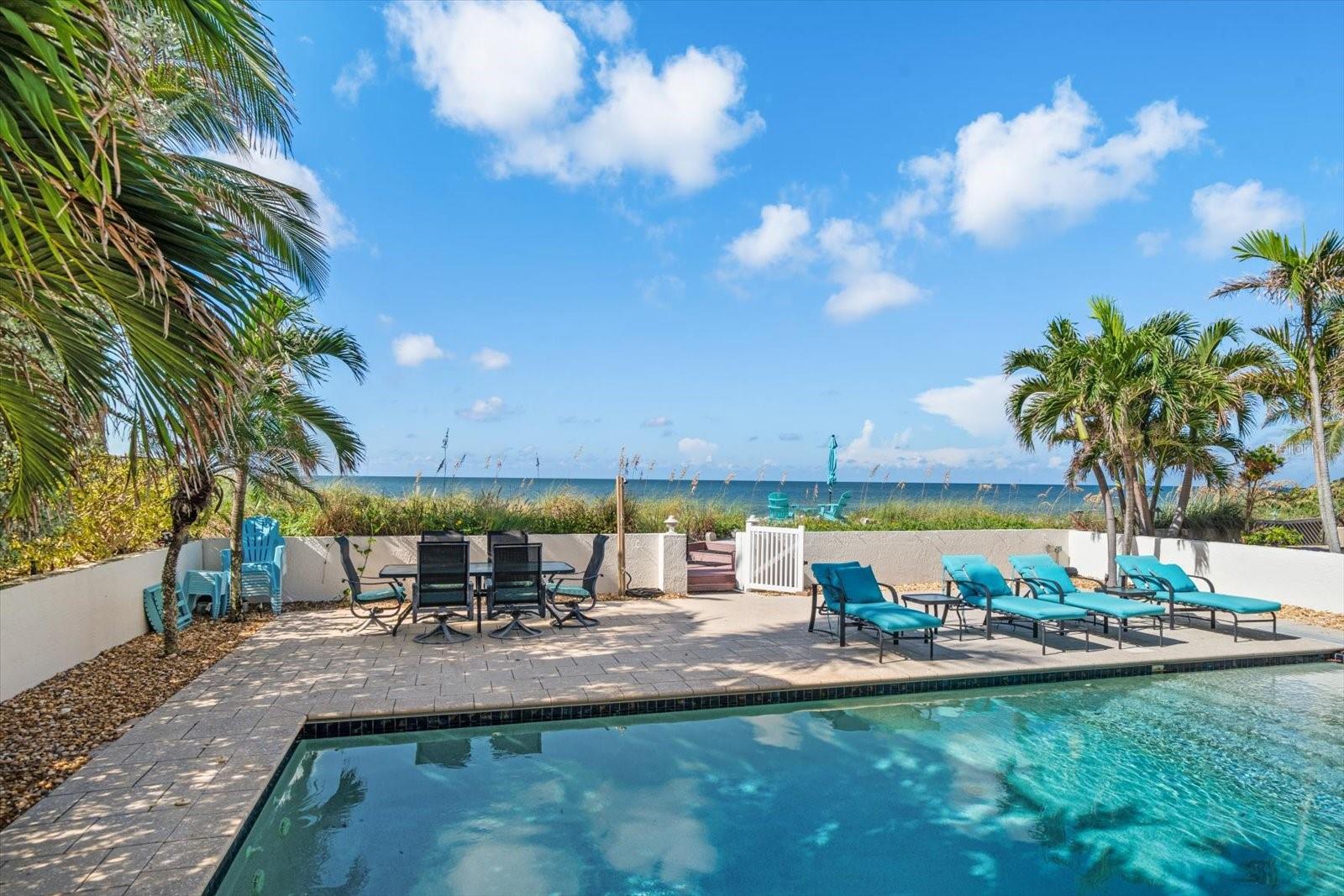 Image 58 of 73 For 15564 Gulf Boulevard