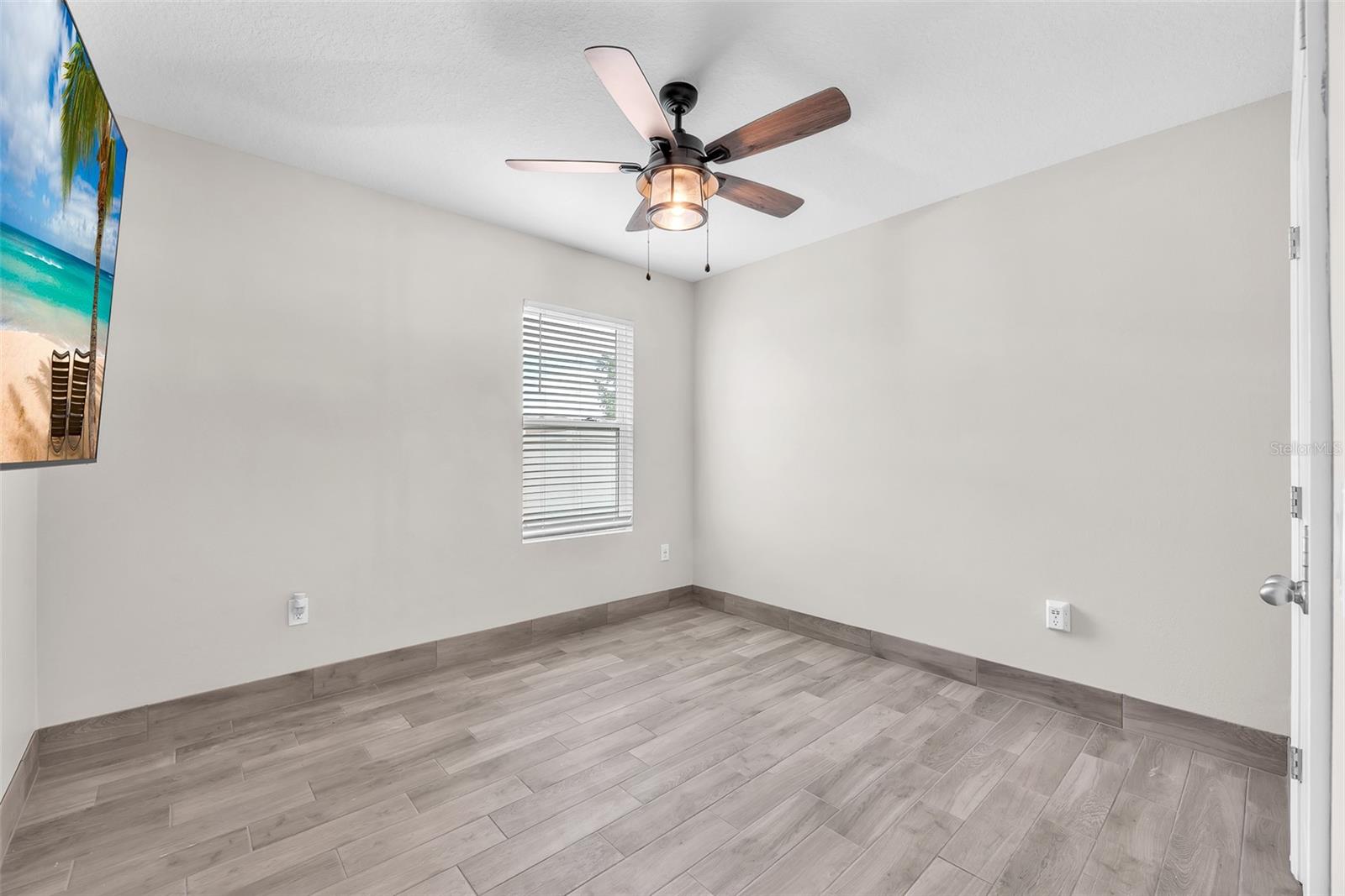 Image 13 of 28 For 14135 Arbor Pines Drive