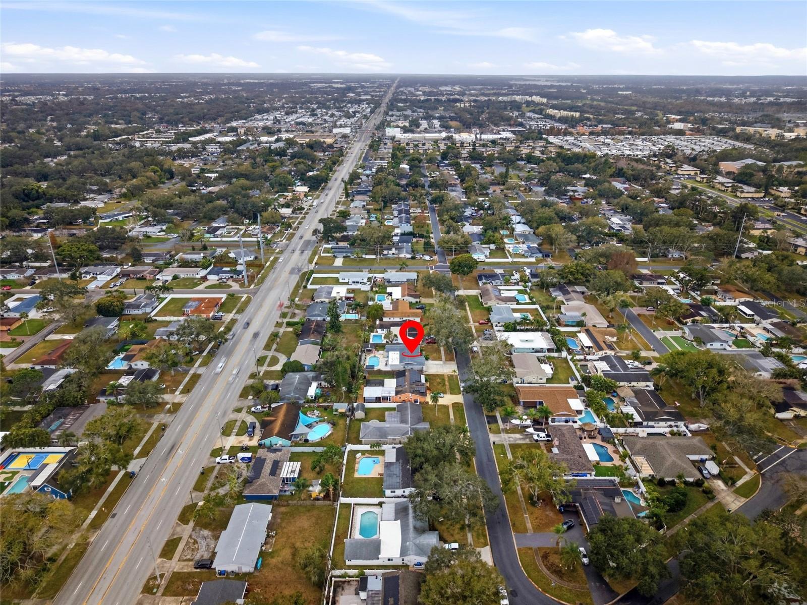 Image 39 of 41 For 921 Deville Drive E