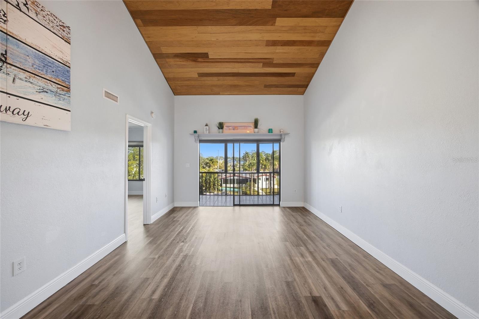 Image 27 of 68 For 8210 Aquila Street 227