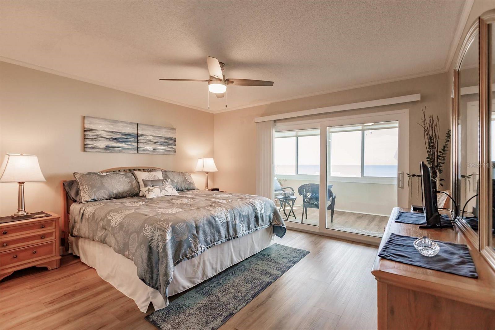 Image 12 of 27 For 1125 Peppertree Drive 701