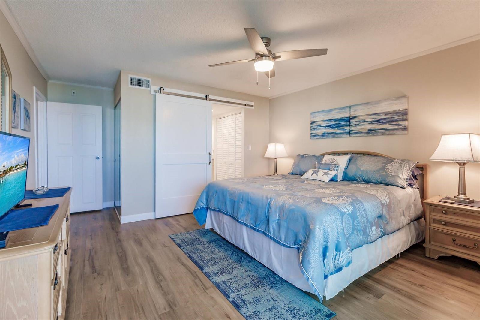 Image 14 of 27 For 1125 Peppertree Drive 701