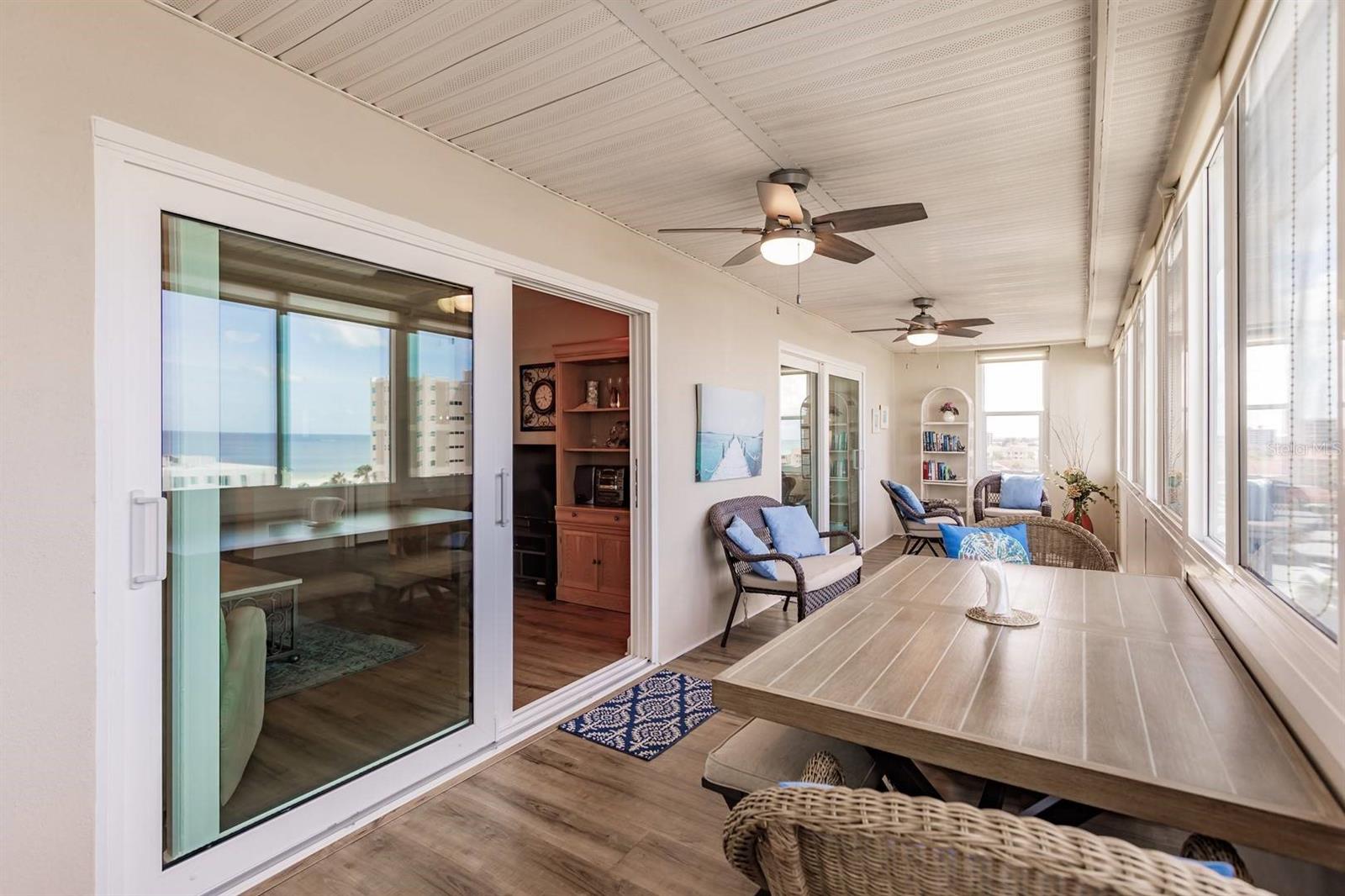 Image 21 of 27 For 1125 Peppertree Drive 701