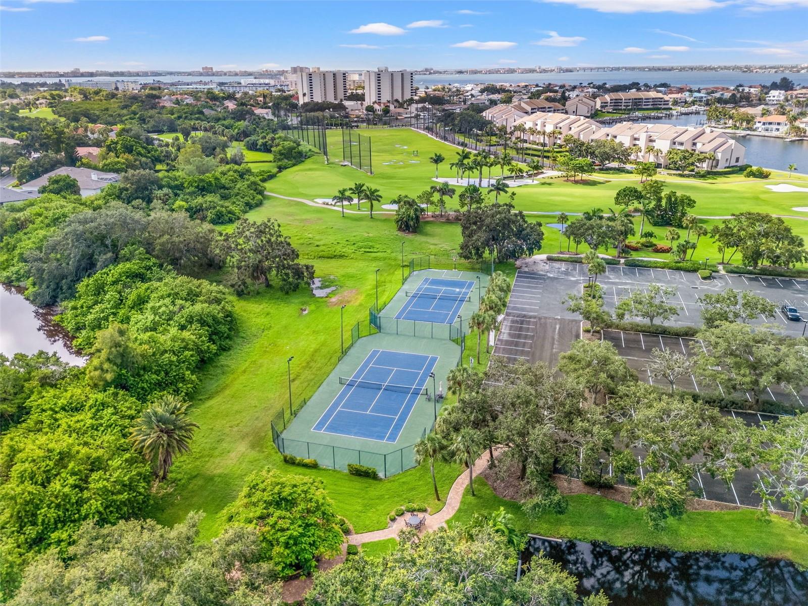 Image 15 of 16 For Royal Palm Drive S