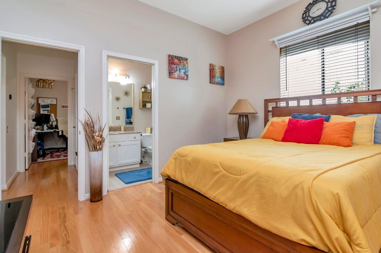 Image 31 of 42 For 26205 Sword Dancer Drive