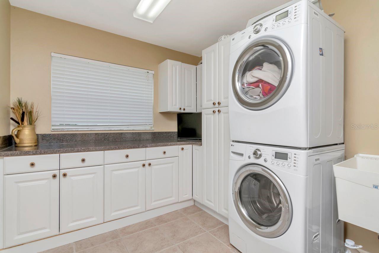 Image 9 of 42 For 26205 Sword Dancer Drive