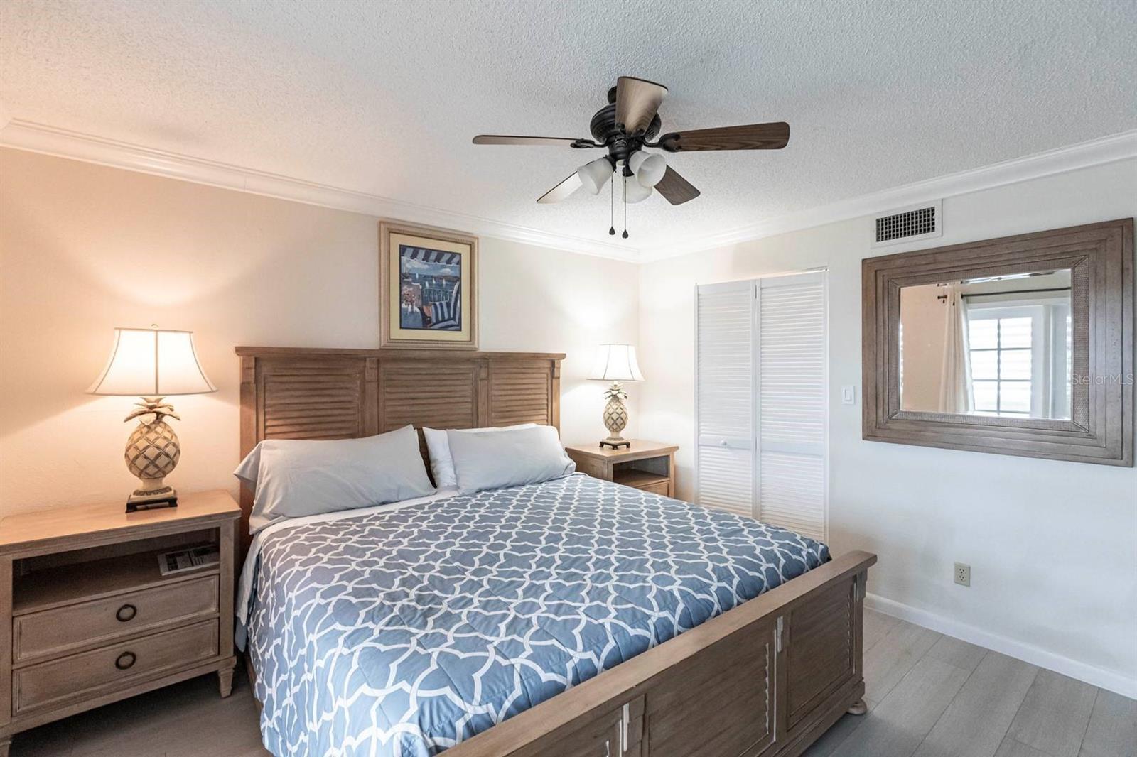 Image 11 of 25 For 1125 Peppertree Drive 707