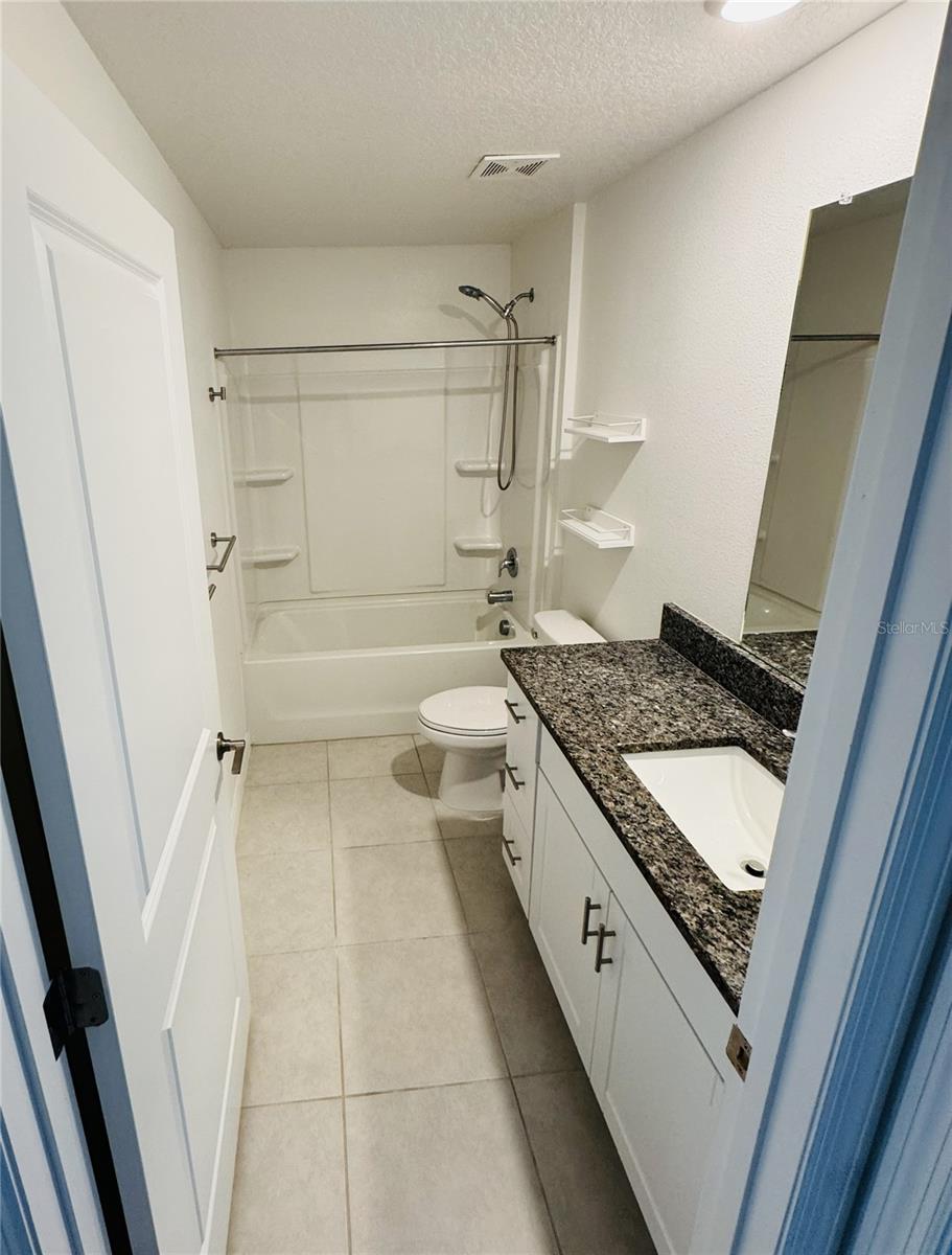 Image 5 of 10 For 13181 Garnet Raspberry Avenue