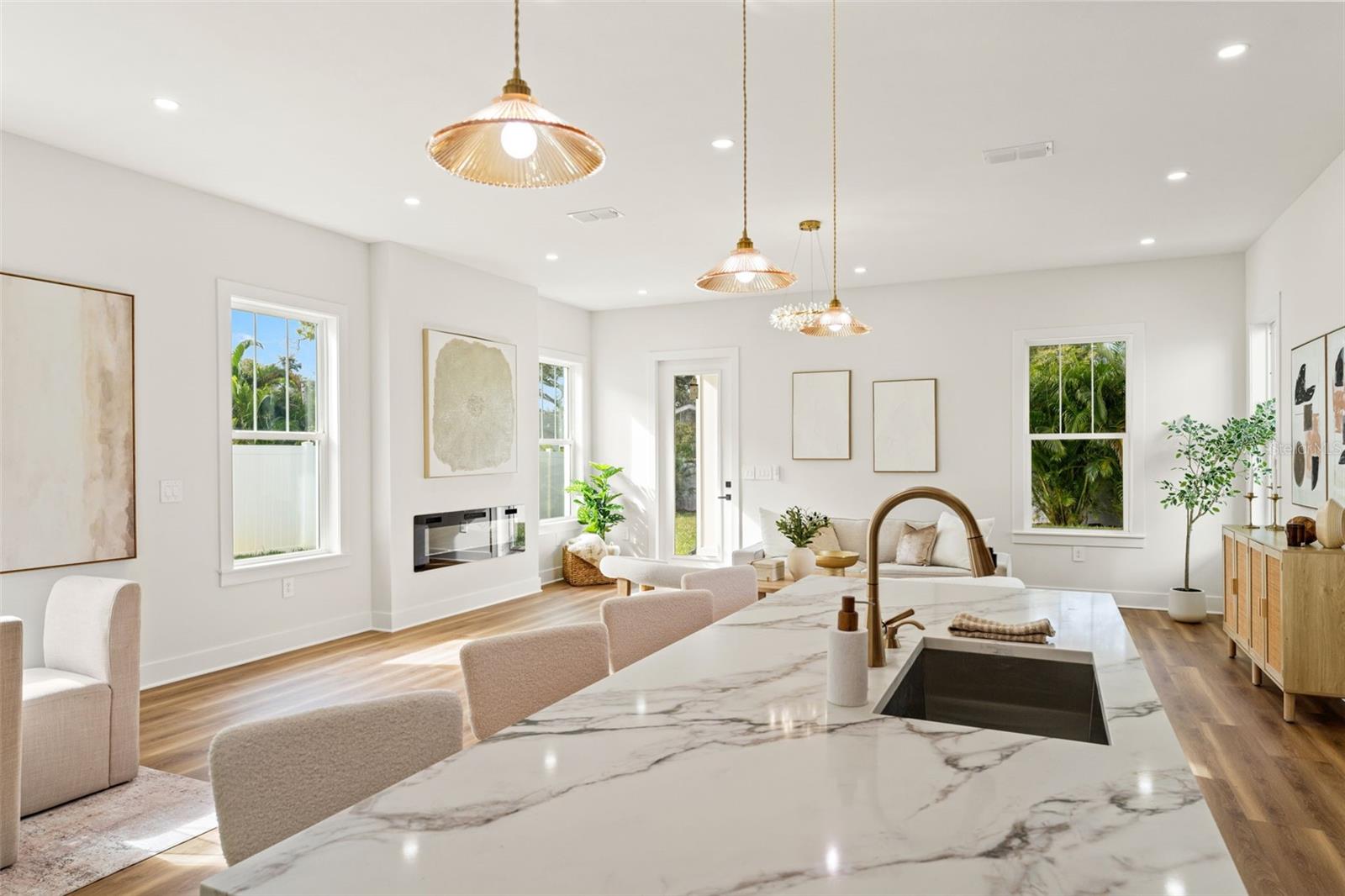 Image 10 of 51 For 10164 Hodson Place