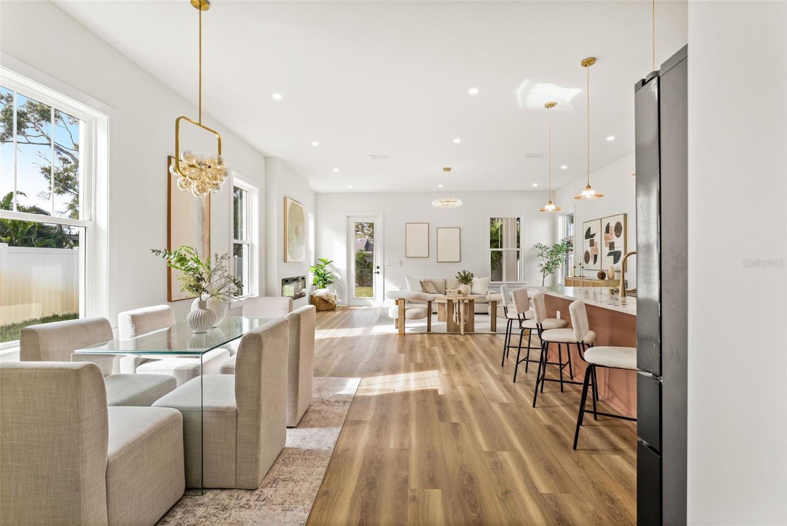 Image 12 of 51 For 10164 Hodson Place