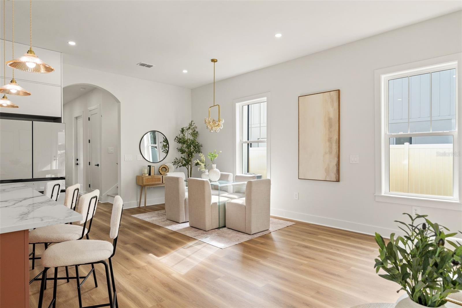 Image 13 of 51 For 10164 Hodson Place