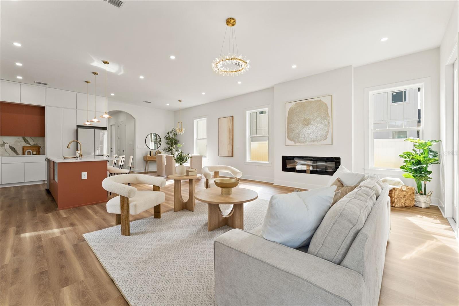 Image 4 of 51 For 10164 Hodson Place