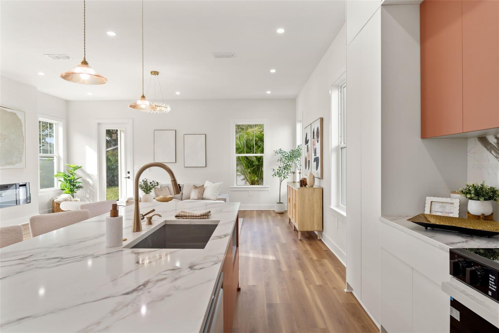 Image 9 of 51 For 10164 Hodson Place