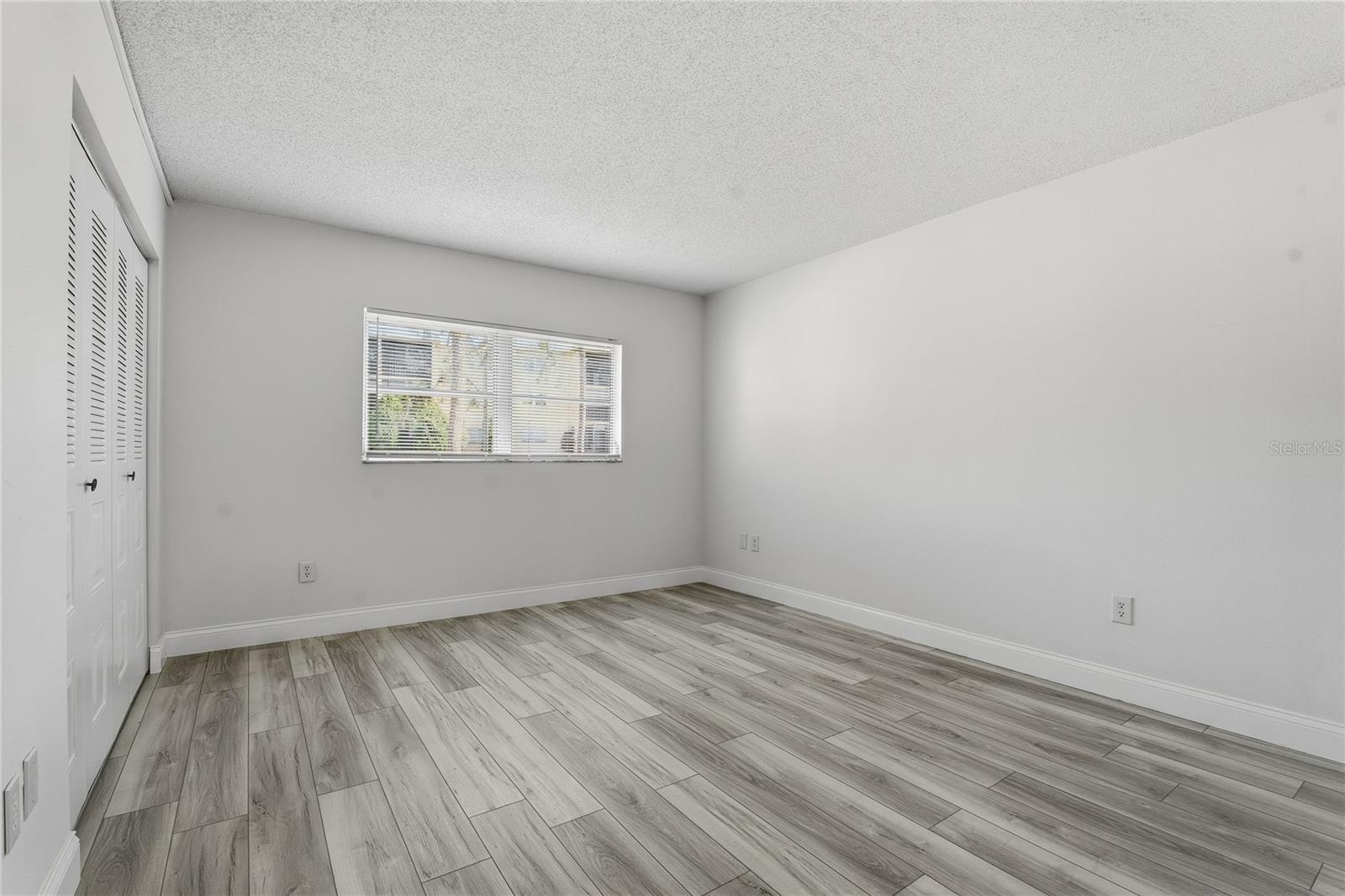 Image 21 of 47 For 1375 Doolittle Lane 103