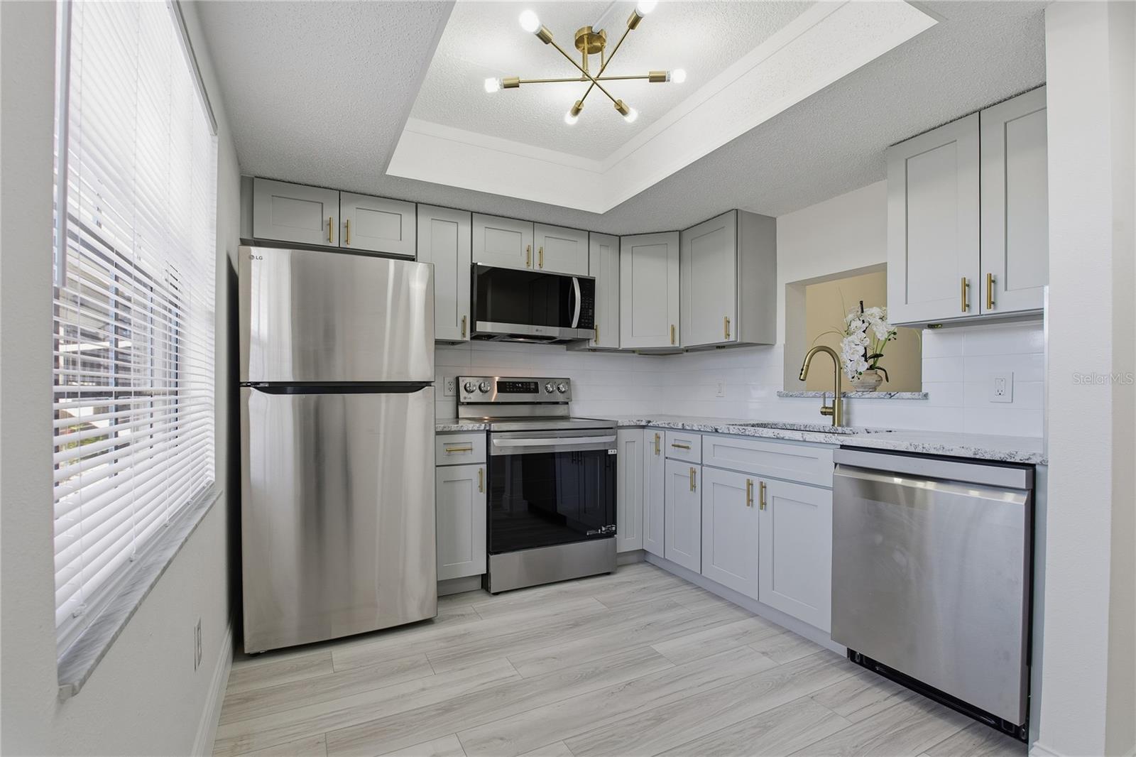 Image 5 of 47 For 1375 Doolittle Lane 103