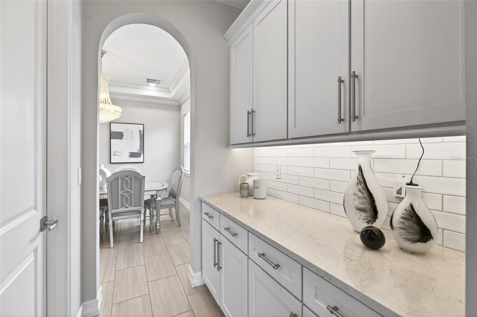 Image 14 of 96 For 18215 Leafmore Street