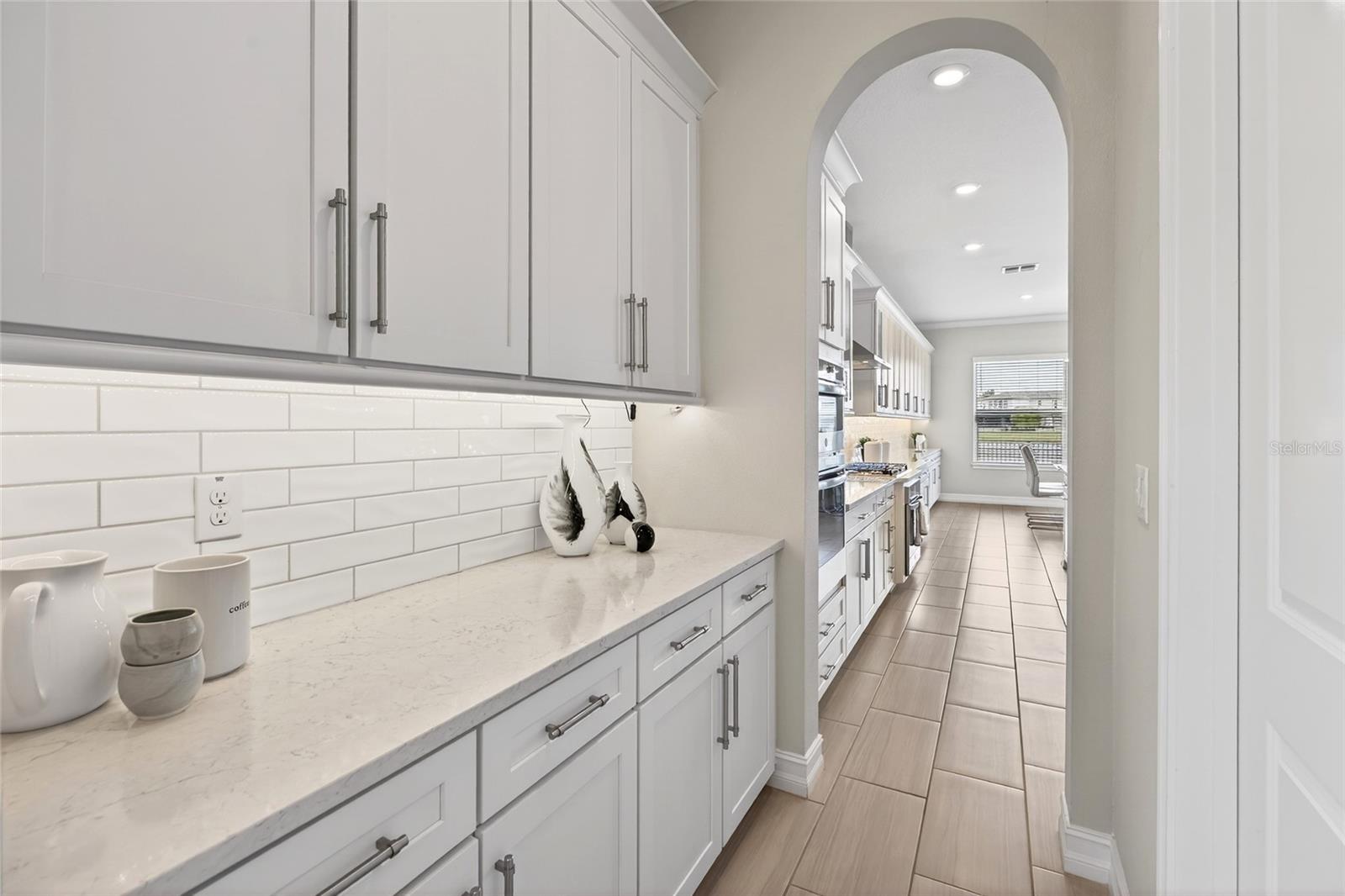 Image 15 of 96 For 18215 Leafmore Street